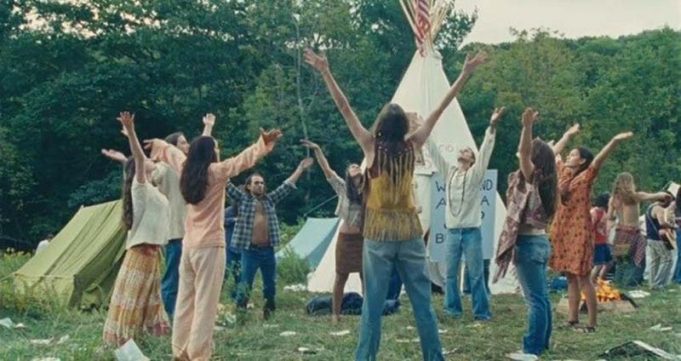 17 Pictures That Show Just How Far Out The Hippies Really Were