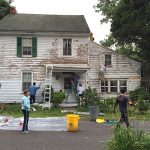 These Kind Neighbors Repaired And Painted The House Of A Lonely, Retired School Teacher For Free1