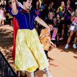 Kind Snow White Noticed Nonverbal Boy With Autism Crying; Gave Him A Hug And Walked With Him Around Epcot 9