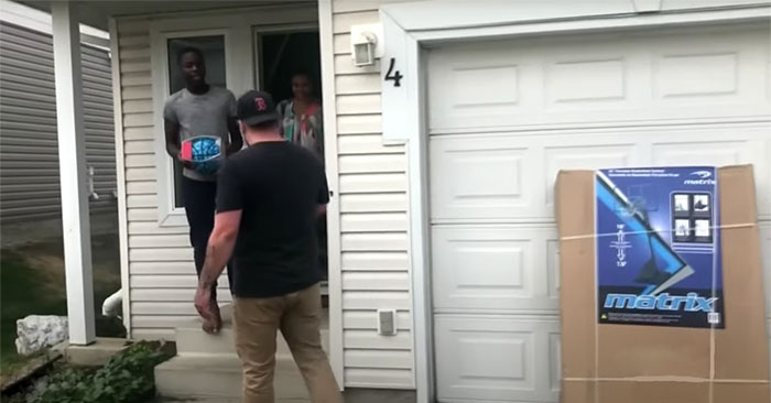 Net benefit: Hoops-loving teen impresses, Edmonton neighbours gift him with  basketball net - Edmonton